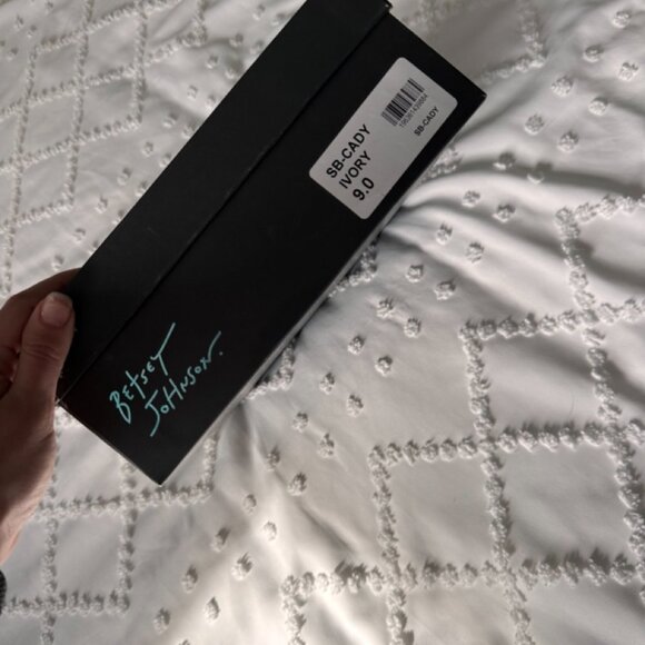 New Never Worn Betsy Johnson White Pearl Ankle Booties - Picture 14 of 14